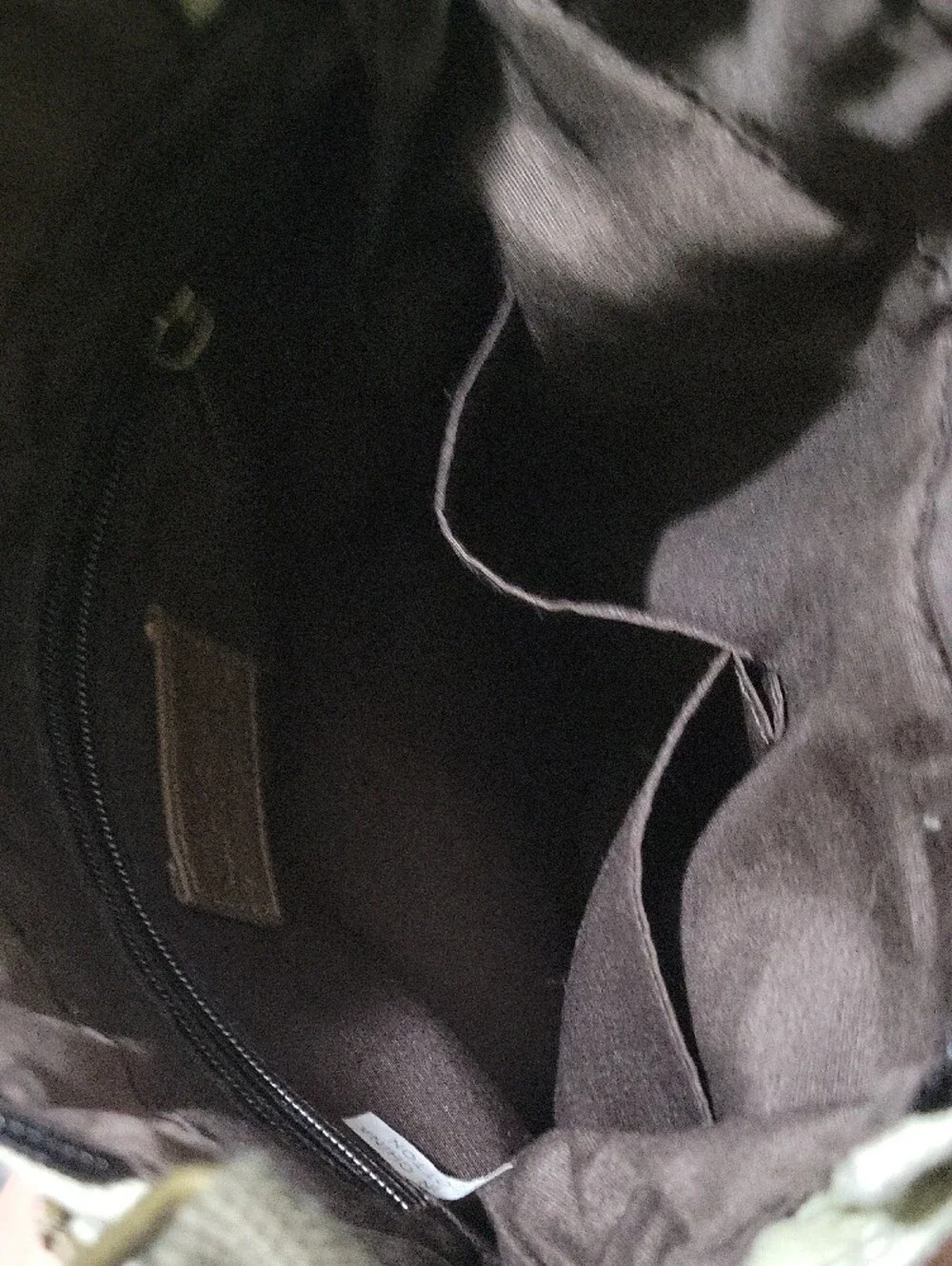 Chala crossbody messenger